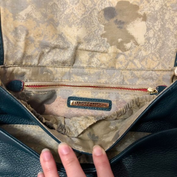 Green Elliott Lucca Crossbody Bag - Picture 4 of 5